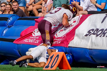 RSEQ 2025 - Football Universitaire - Carabins de Montréal (41) vs (14) Stingers de Concordia - Match