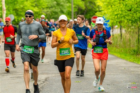 2025 Marathon Sun Life - Longueil - Shiny Happy People Running !!
