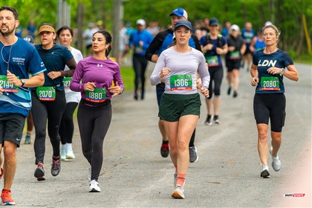 2025 Marathon Sun Life - Longueil - Shiny Happy People Running !!