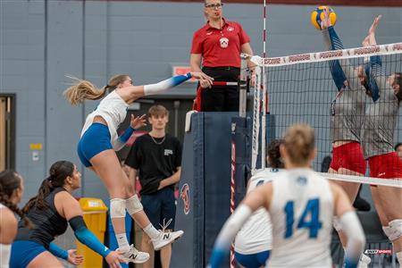 RSEQ 2025 - Volleyball F - ETS vs U. de Montréal