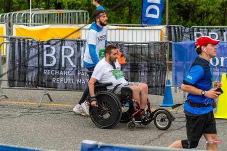 2025 Marathon Sun Life - Longueil - Shiny Happy People Running !!