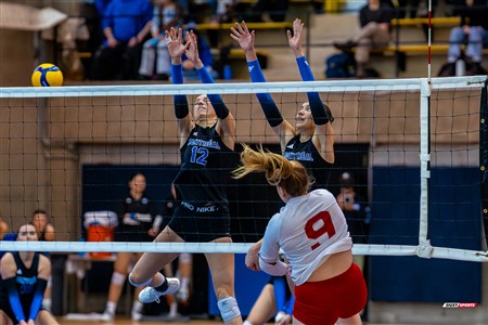 RSEQ 2025 - Volleyball F - 1/2 finale 3 - U de Montréal (3) vs (0) McGill