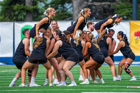 RSEQ 2025 - Football Universitaire - Carabins vs Stingers - Ambiance & Cheerleading