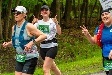 2025 Marathon Sun Life - Longueil - Shiny Happy People Running !!