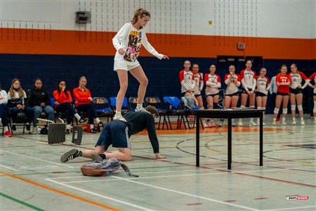 Représentation théâtrale d'avant match - Volleyball