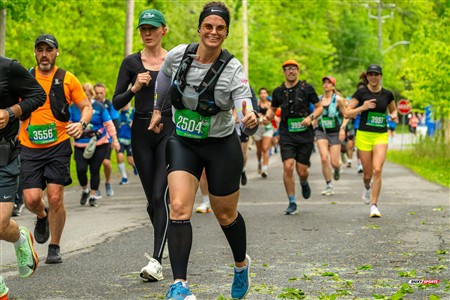 2025 Marathon Sun Life - Longueil - Shiny Happy People Running !!