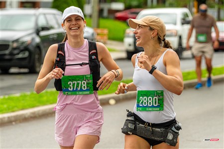 2025 Marathon Sun Life - Longueil - Shiny Happy People Running !!