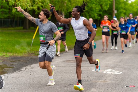 2025 Marathon Sun Life - Longueil - Shiny Happy People Running !!