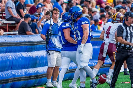 RSEQ 2025 - Football Universitaire - Carabins vs Stingers - Ambiance & Cheerleading