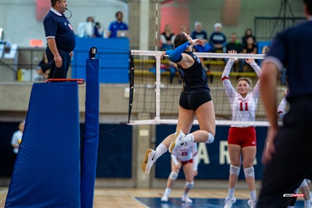 RSEQ 2025 - Volleyball F - 1/2 finale 3 - U de Montréal (3) vs (0) McGill