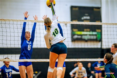 RSEQ 2025 - Volleyball F D2 - Championnat de Conférence - Dawson (0) vs (2) Montmorency