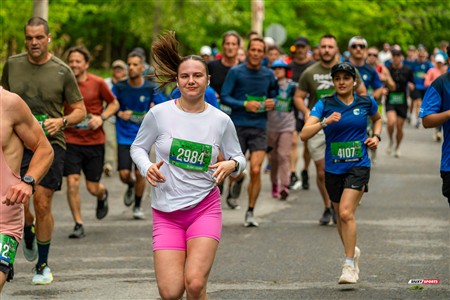 2025 Marathon Sun Life - Longueil - Shiny Happy People Running !!
