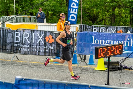 2025 Marathon Sun Life - Longueil - Shiny Happy People Running !!