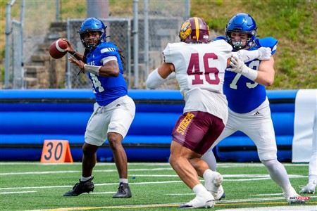 RSEQ 2025 - Football Universitaire - Carabins de Montréal (41) vs (14) Stingers de Concordia - Match
