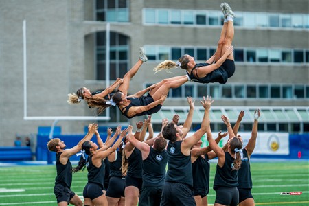 RSEQ 2025 - Football Universitaire - Carabins vs Stingers - Ambiance & Cheerleading
