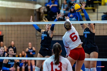 RSEQ 2025 - Volleyball F - 1/2 finale 3 - U de Montréal (3) vs (0) McGill