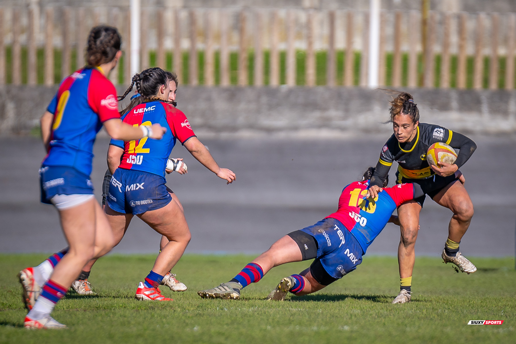  Getxo Artea Rugby Taldea - Futbol Club Barcelona Rugby - Rugby - FER 2025 - LIGA IBERDROLA - GETXO NESKAK (33) vs (12) AVFCBR FEM (#FER25LIGNBR01) Photo by: Fredy Monfoto | Siuxy Sports 2025-01-19