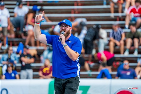 RSEQ 2025 - Football Universitaire - Carabins vs Stingers - Ambiance & Cheerleading