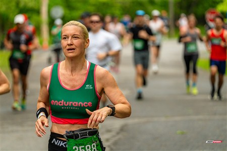 2025 Marathon Sun Life - Longueil - Shiny Happy People Running !!