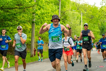 2025 Marathon Sun Life - Longueil - Shiny Happy People Running !!