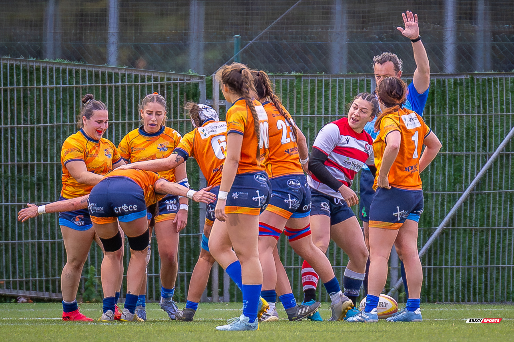  Universitario Bilbao Rugby - Pinguinas Rugby Burgos - Rugby - FER 2025 - DHB FEMENINA - UNIVERSITARIO BILBAO vs PINGÜINAS BURGOS (#FER25DHBFBP11) Photo by: Fredy Monfoto | Siuxy Sports 2025-11-08