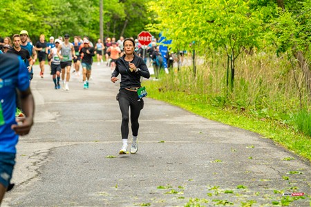 2025 Marathon Sun Life - Longueil - Shiny Happy People Running !!