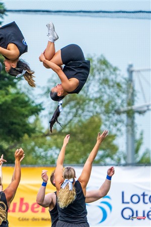 RSEQ 2025 - Football Universitaire - Carabins vs Stingers - Ambiance & Cheerleading