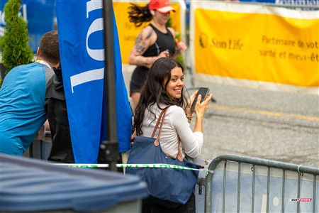 2025 Marathon Sun Life - Longueil - Shiny Happy People Running !!