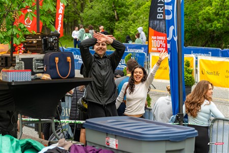 2025 Marathon Sun Life - Longueil - Shiny Happy People Running !!