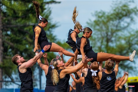 RSEQ 2025 - Football Universitaire - Carabins vs Stingers - Ambiance & Cheerleading