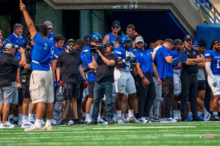 RSEQ 2025 - Football Universitaire - Carabins vs Stingers - Ambiance & Cheerleading