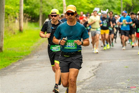 2025 Marathon Sun Life - Longueil - Shiny Happy People Running !!