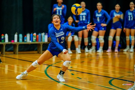 RSEQ 2025 - Volleyball F D2 - Championnat de Conférence - Dawson (0) vs (2) Montmorency