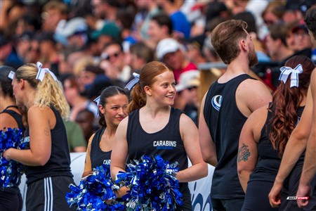 RSEQ 2025 - Football Universitaire - Carabins vs Stingers - Ambiance & Cheerleading