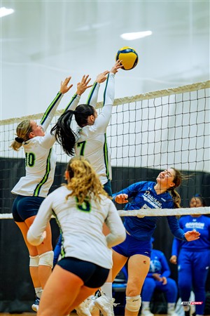 RSEQ 2025 - Volleyball F D2 - Championnat de Conférence - Dawson (0) vs (2) Montmorency