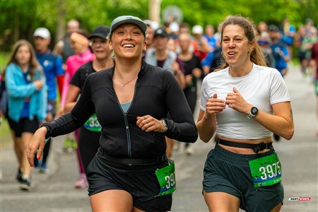 2025 Marathon Sun Life - Longueil - Shiny Happy People Running !!