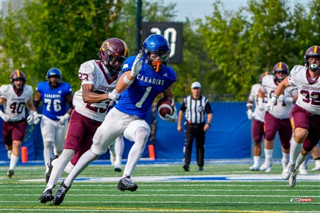 RSEQ 2025 - Football Universitaire - Carabins de Montréal (41) vs (14) Stingers de Concordia - Match