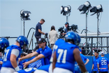 RSEQ 2025 - Football Universitaire - Carabins vs Stingers - Ambiance & Cheerleading