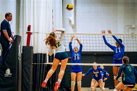 RSEQ 2025 - Volleyball F D2 - Championnat de Conférence - Dawson (0) vs (2) Montmorency