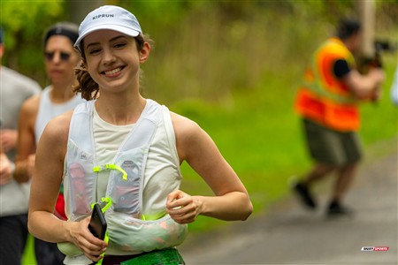 2025 Marathon Sun Life - Longueil - Shiny Happy People Running !!