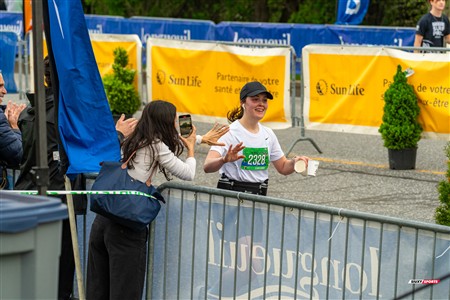2025 Marathon Sun Life - Longueil - Shiny Happy People Running !!