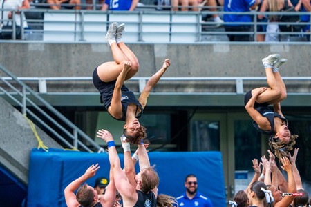RSEQ 2025 - Football Universitaire - Carabins vs Stingers - Ambiance & Cheerleading