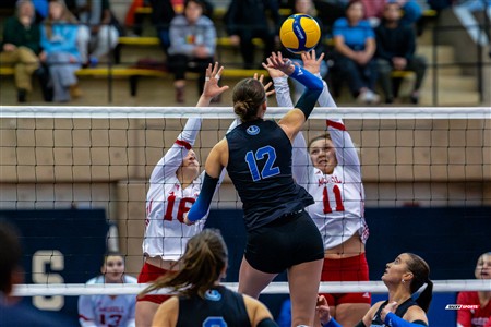 RSEQ 2025 - Volleyball F - 1/2 finale 3 - U de Montréal (3) vs (0) McGill
