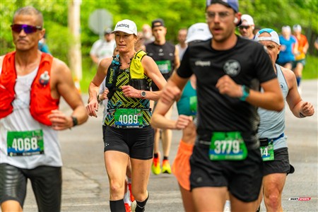 2025 Marathon Sun Life - Longueil - Shiny Happy People Running !!