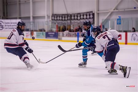 RSEQ 2025 - Hockey M D2 - Piranhas ETS vs Torrents Université du Québec en Outaouais - Match