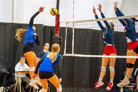 RSEQ 2025 - Volleyball F D2 - Championnat de Conférence - Saint-Jérôme (1) vs (2) Ch.Saint-Lambert