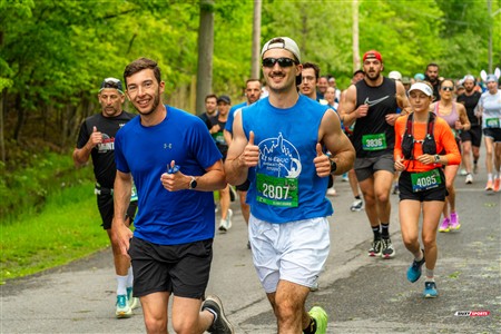 2025 Marathon Sun Life - Longueil - Shiny Happy People Running !!