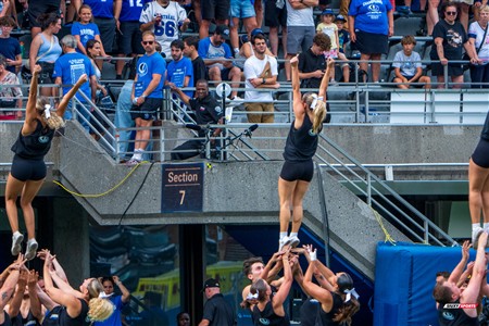 RSEQ 2025 - Football Universitaire - Carabins vs Stingers - Ambiance & Cheerleading