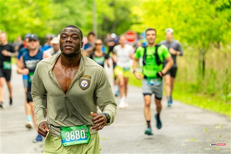 2025 Marathon Sun Life - Longueil - Shiny Happy People Running !!