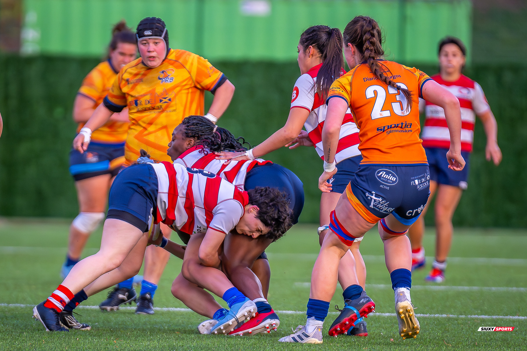  Universitario Bilbao Rugby - Pinguinas Rugby Burgos - Rugby - FER 2025 - DHB FEMENINA - UNIVERSITARIO BILBAO vs PINGÜINAS BURGOS (#FER25DHBFBP11) Photo by: Fredy Monfoto | Siuxy Sports 2025-11-08